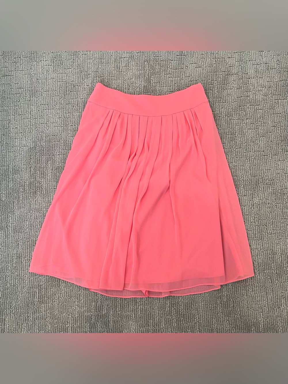 White House Black Market Coral Pink Pleated Circle Skirt